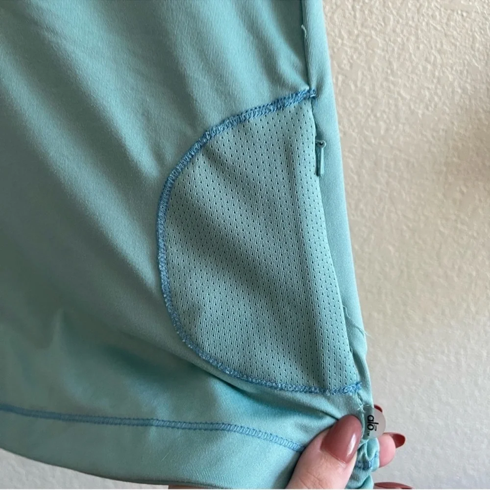 ALO Cool Fit Teal Sleeveless Workout Yoga Side Zip V Neck Athletic Top
